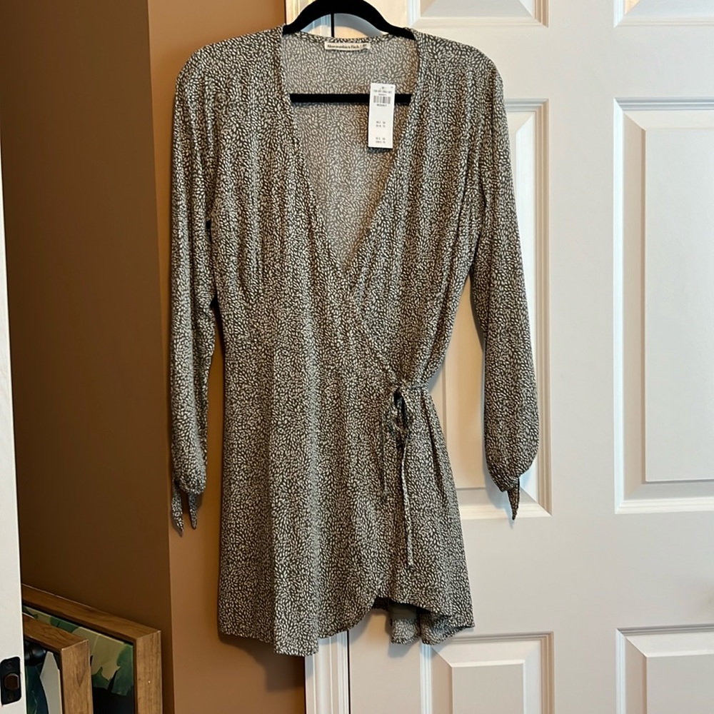 Abercrombie &Fitch wrap dress